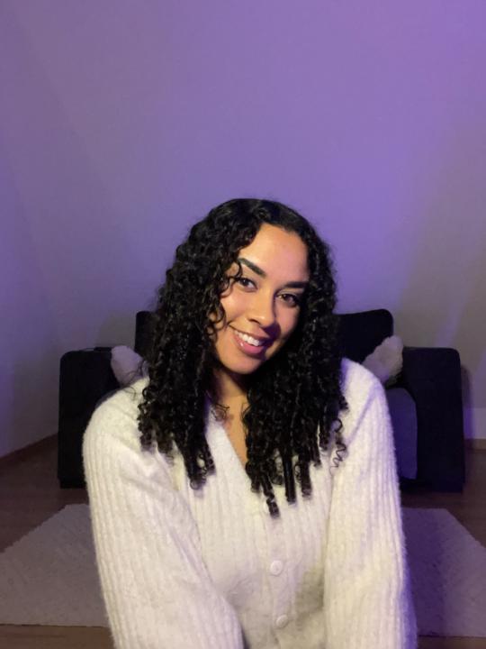 Alyssia Kimpiam