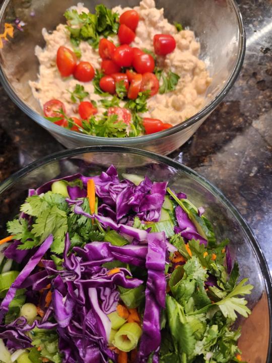 This month's cooking class replay is up! 🥒