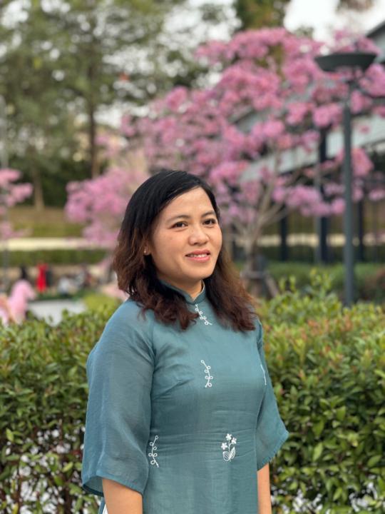 Thu Hà