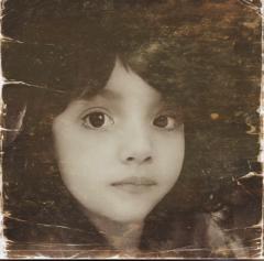 Mona M