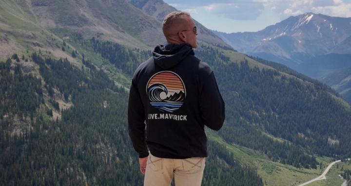 Live Maverick - Live Free