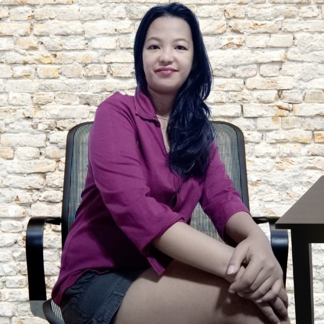 Christine Apolinario
