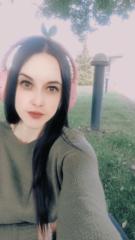 Vivien Pétercsák