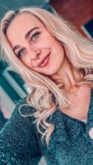 Angelique Van Vuuren
