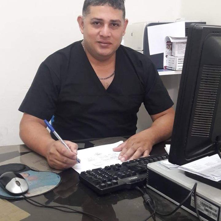 Luciano Navarro Vega