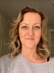 Lotte Løvstad