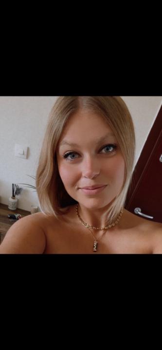 Laura Rouquette