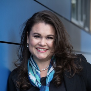 Siobhan Barros-Limón