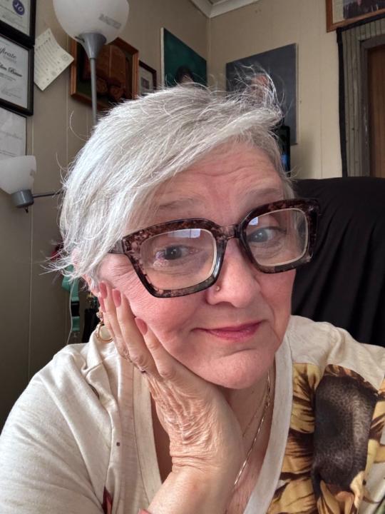 Vivian Besser