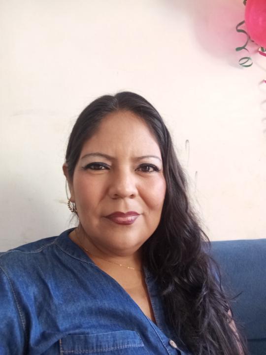 Rusveira Elena Inoñan Paz