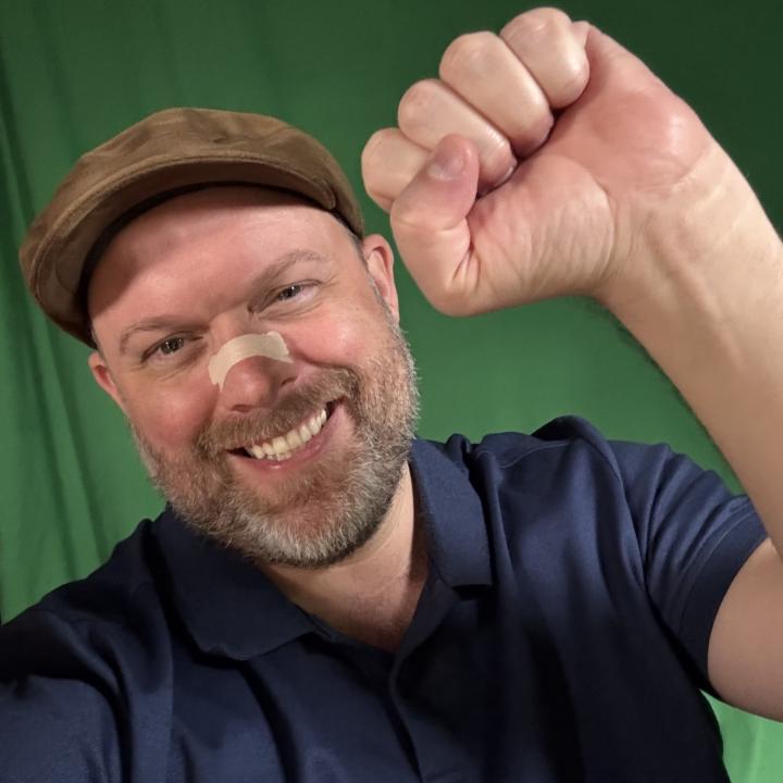 We're LIVE! I am ready!!! ✊ Watch NOW + Chat HERE 👇