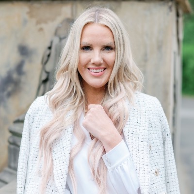 Christina Dix