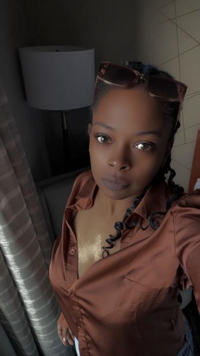 Diondra Flowers