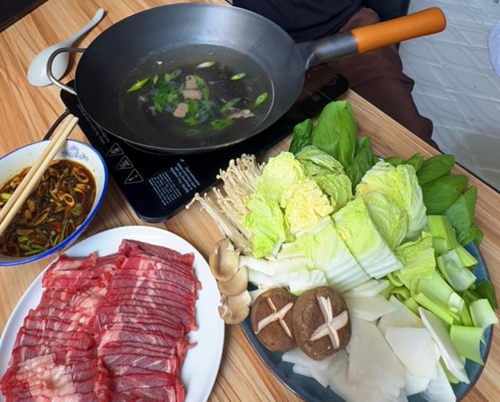 Happy New Year Everyone! New Recipeeeee (Shabu Shabu)