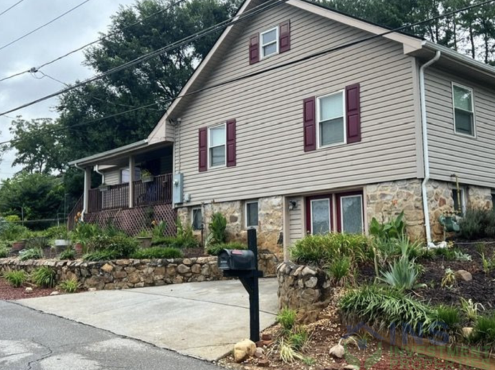 Quick Flip or Buy/Hold - Salem VA