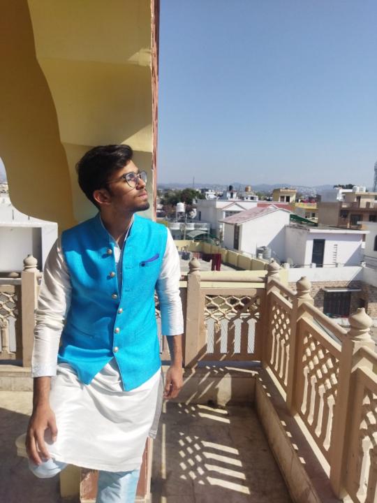 Sakhsham Pandita