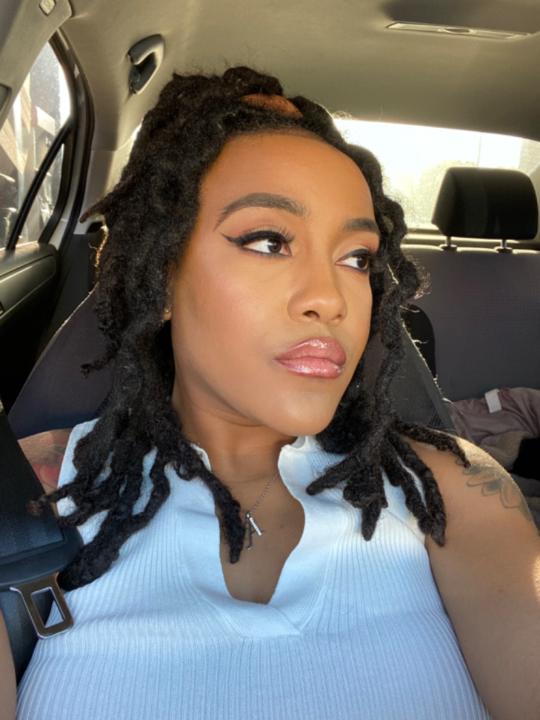Niesha H