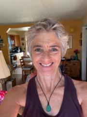 Elozabeth Dennis