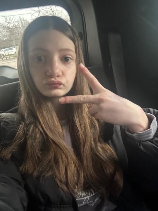 Lindsey Coles