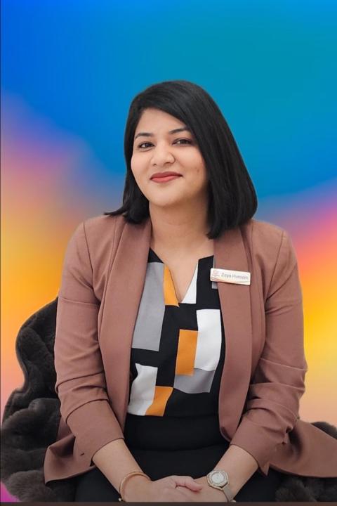 Zoya Hussain