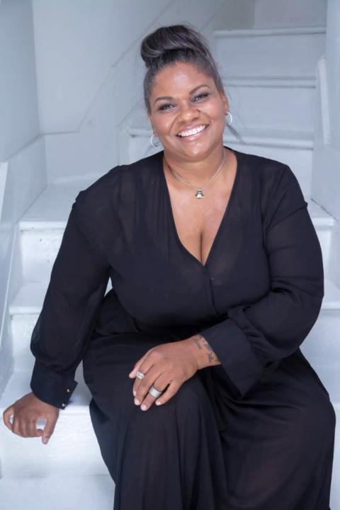 Elena TaylorBagger