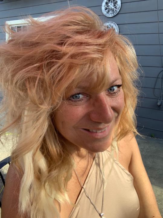 Julianne James Thomas