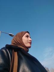 Yağmur İleri
