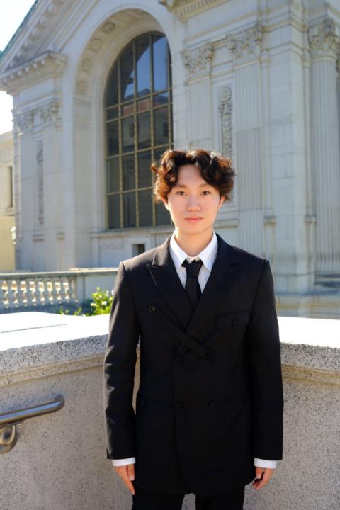 Arthur Zhou