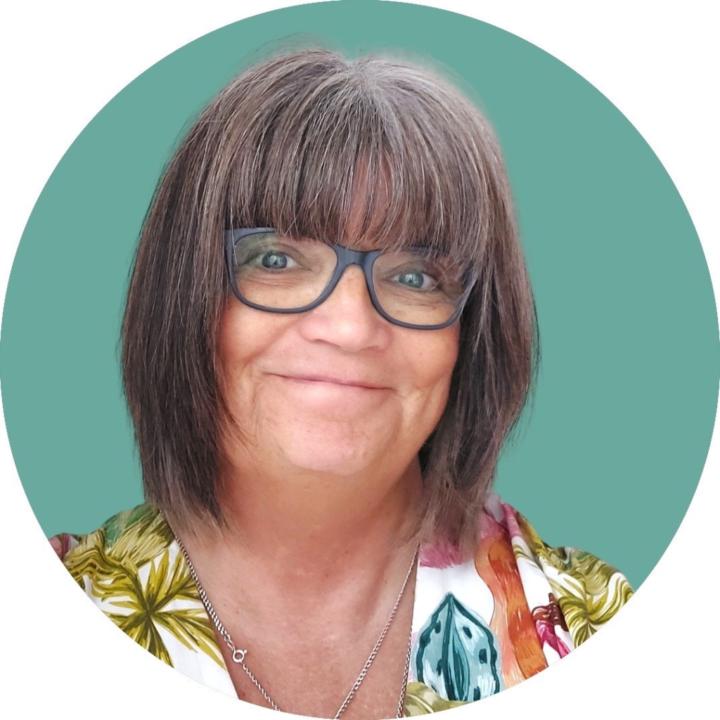 Helen Sozeri