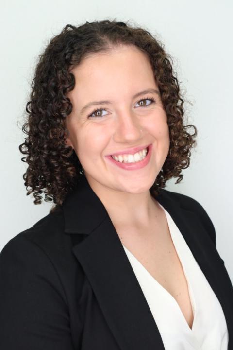 Nia Gandolfo