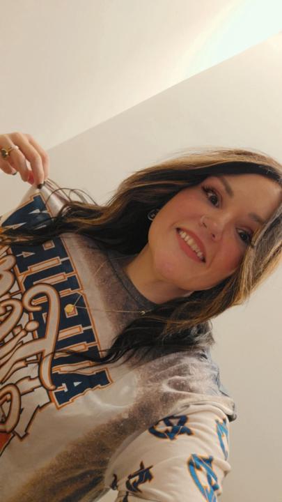 Laura Stapleton