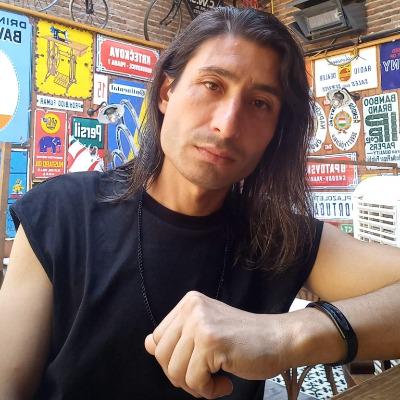 Özgür Nuhay