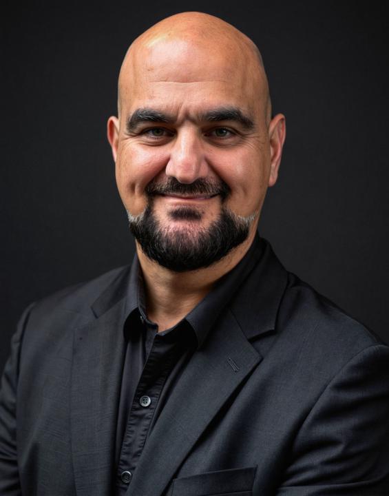 Amir Mike Rafati