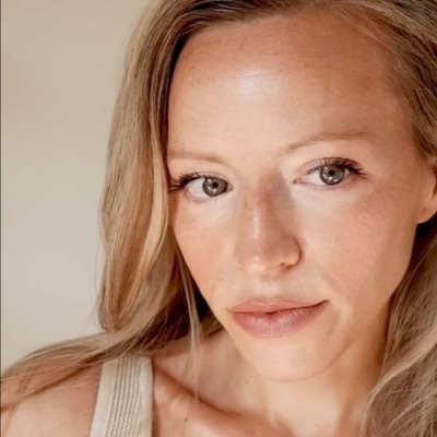 Jillian Cole