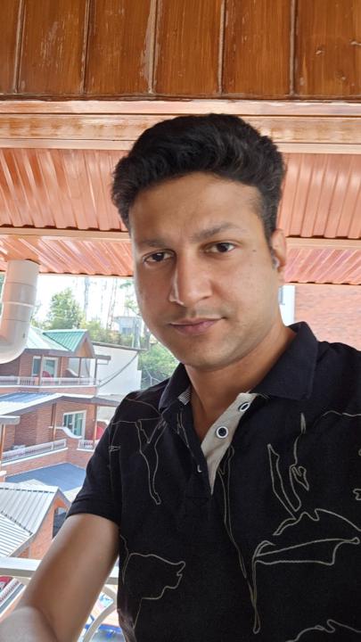 Maneesh Garg
