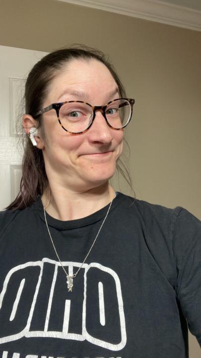 Laura Costa dos Santos