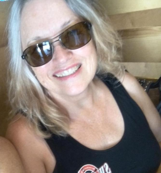 Cynthia D White