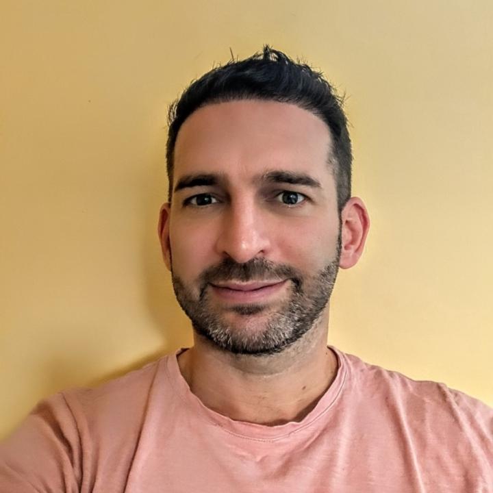 Evren Özay
