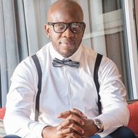 Oteng Tlhotlhologolo