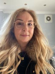 Beate Knaur
