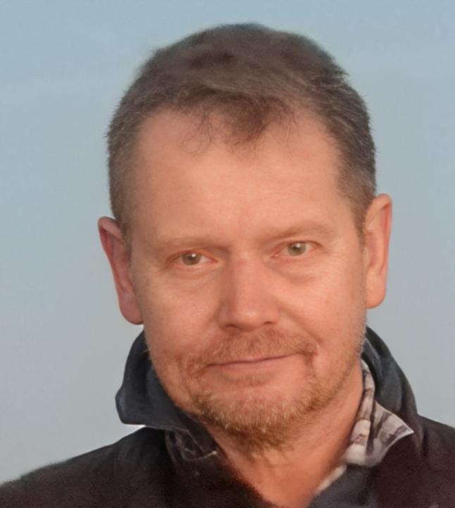 Robin Leonard