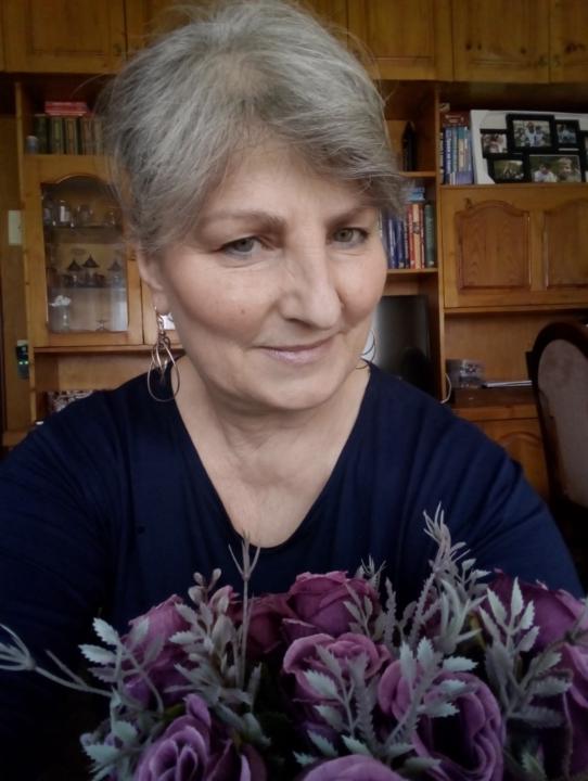 Анна Величкова
