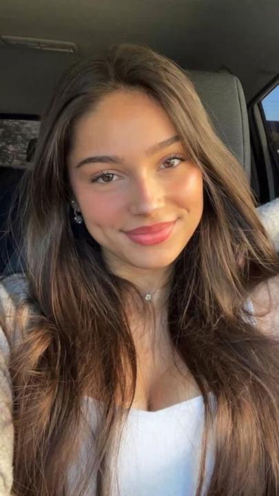 Bri Larson