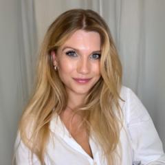 Laura Tiedeken