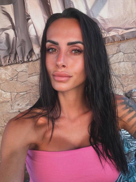 Lucie Brezinova