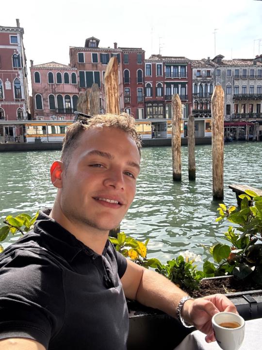 Ιωαννησ Μακρησ