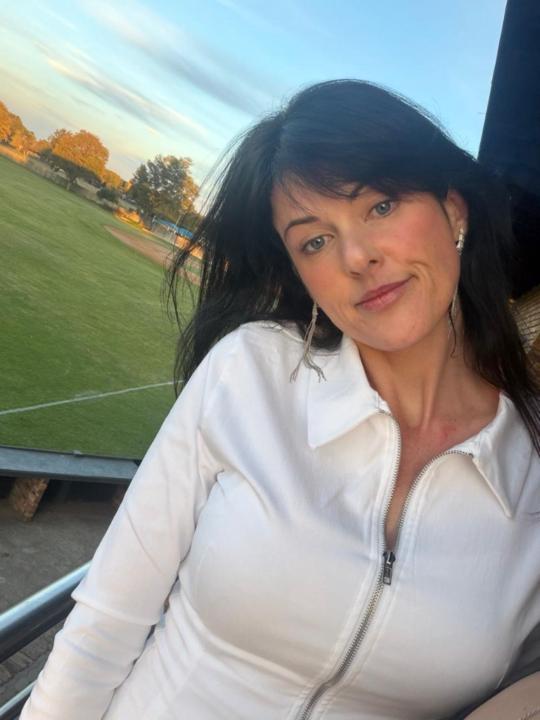 Angela Knight