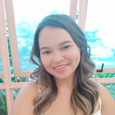 Jastine Cleene Vonn Lauganas