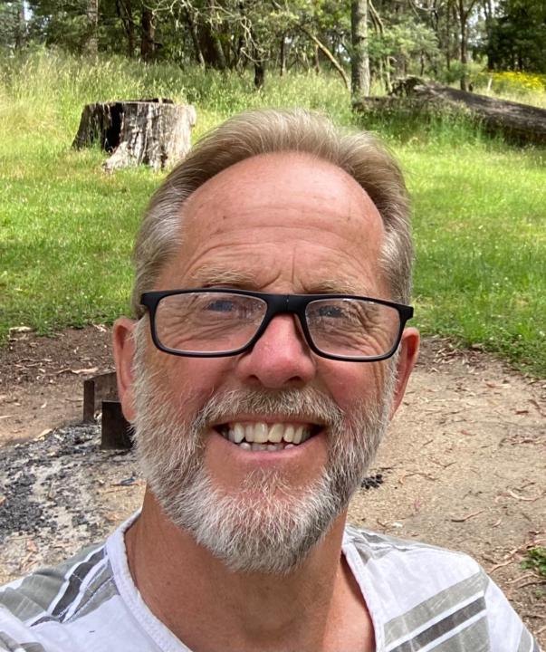 Simon Vivian