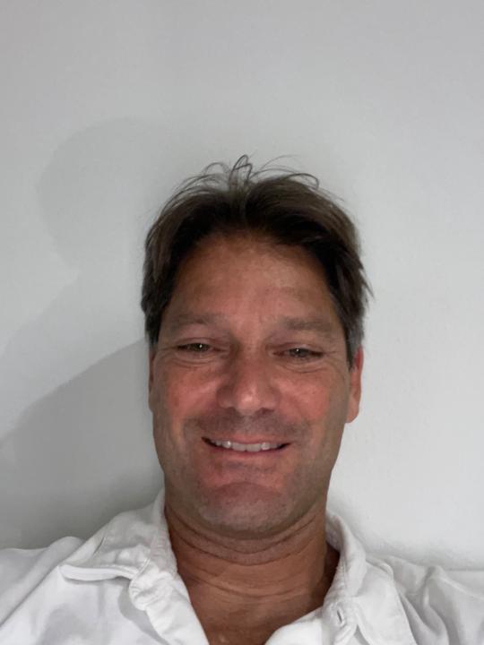 Simon Flax